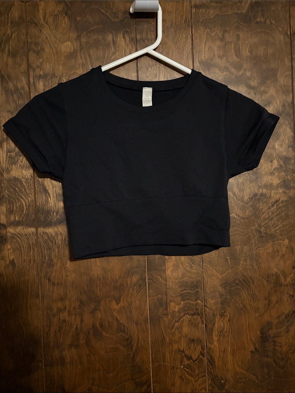 Women’s Black Crop T-Shirt - Aerie